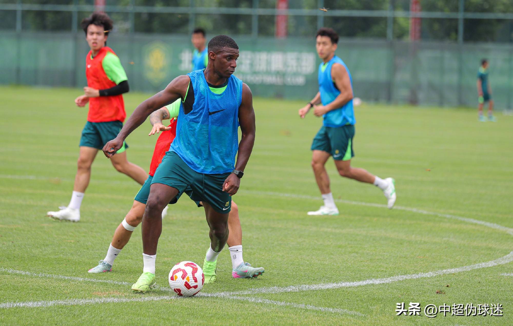 同时也再次 同时也再次